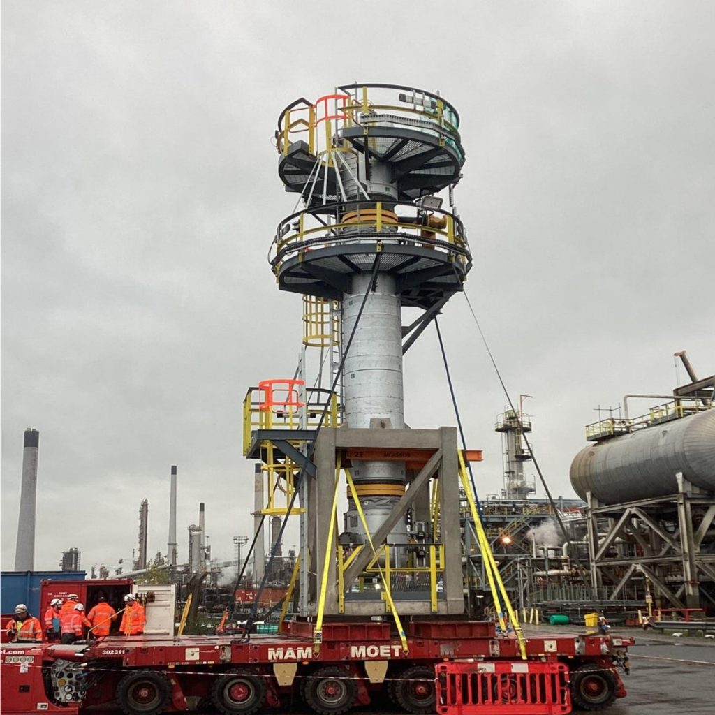 Replacement of Acid Regenerator Column Top and Middle Sections